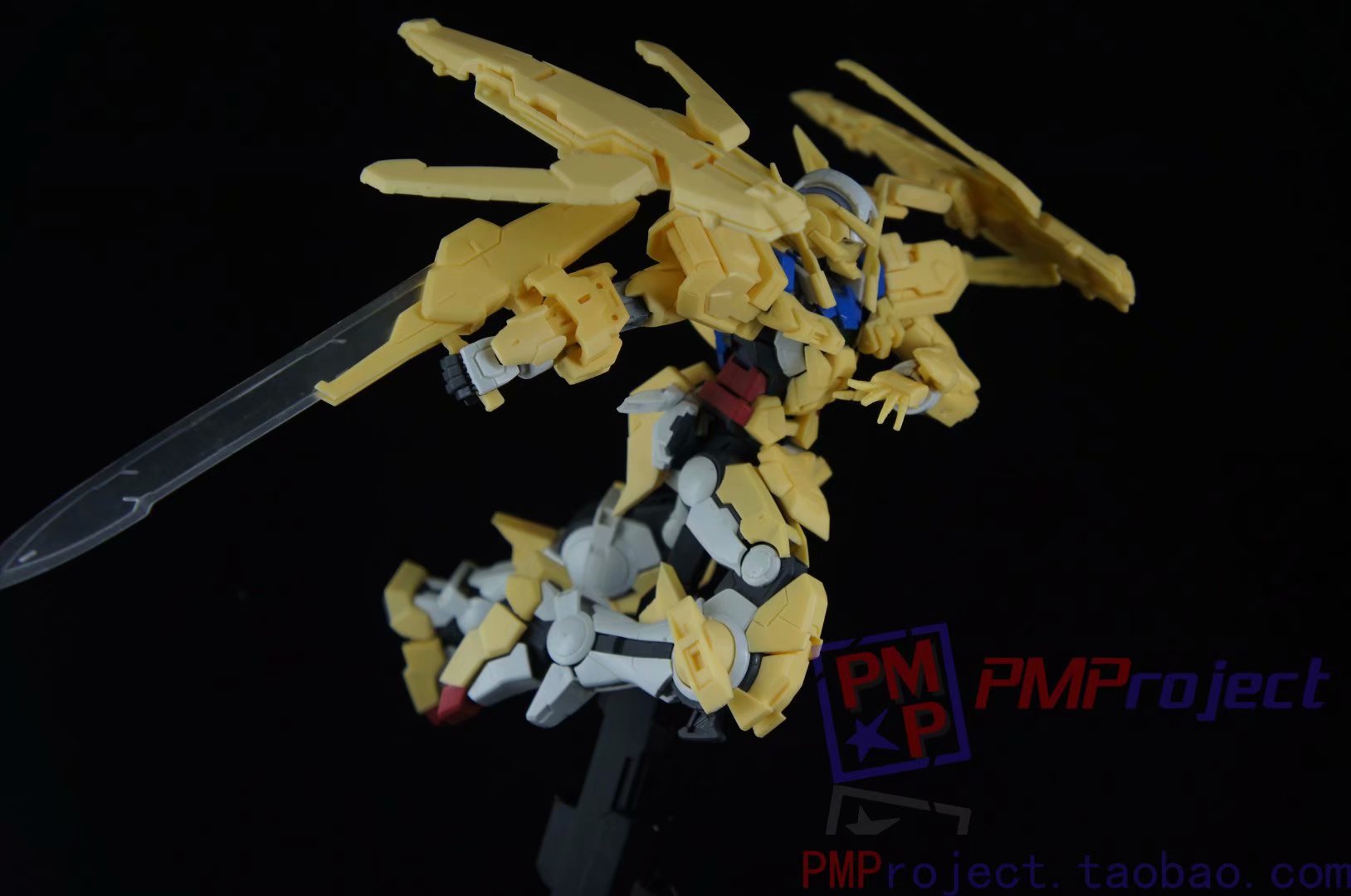 取り寄せ]MG 1/100 GNY-001F ガンダムアストレア タイプ-F ガレージ