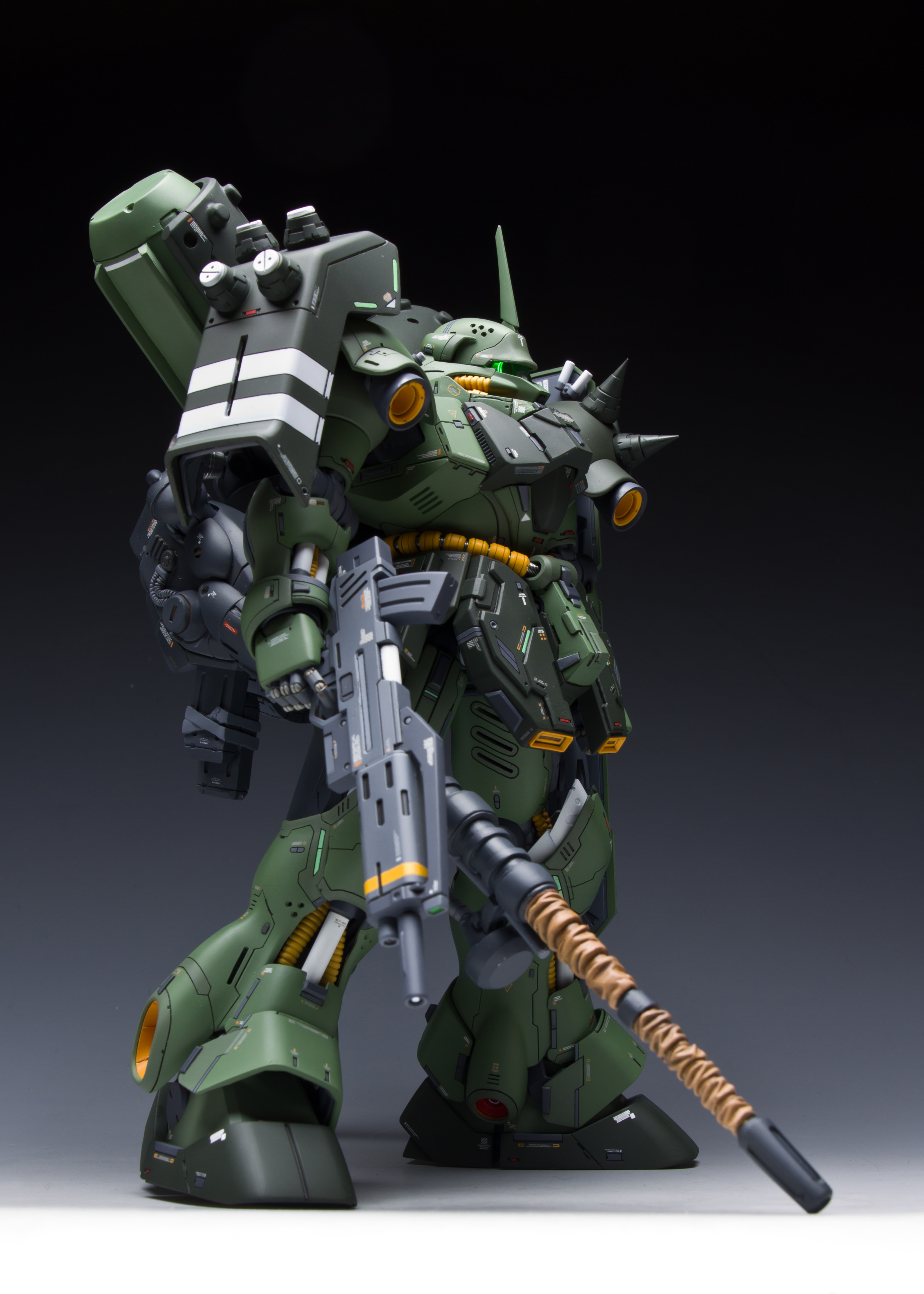 取り寄せ]MG 1/100 AMS-119 ギラ・ドーガ 本体改造パーツ＋長距離支援 